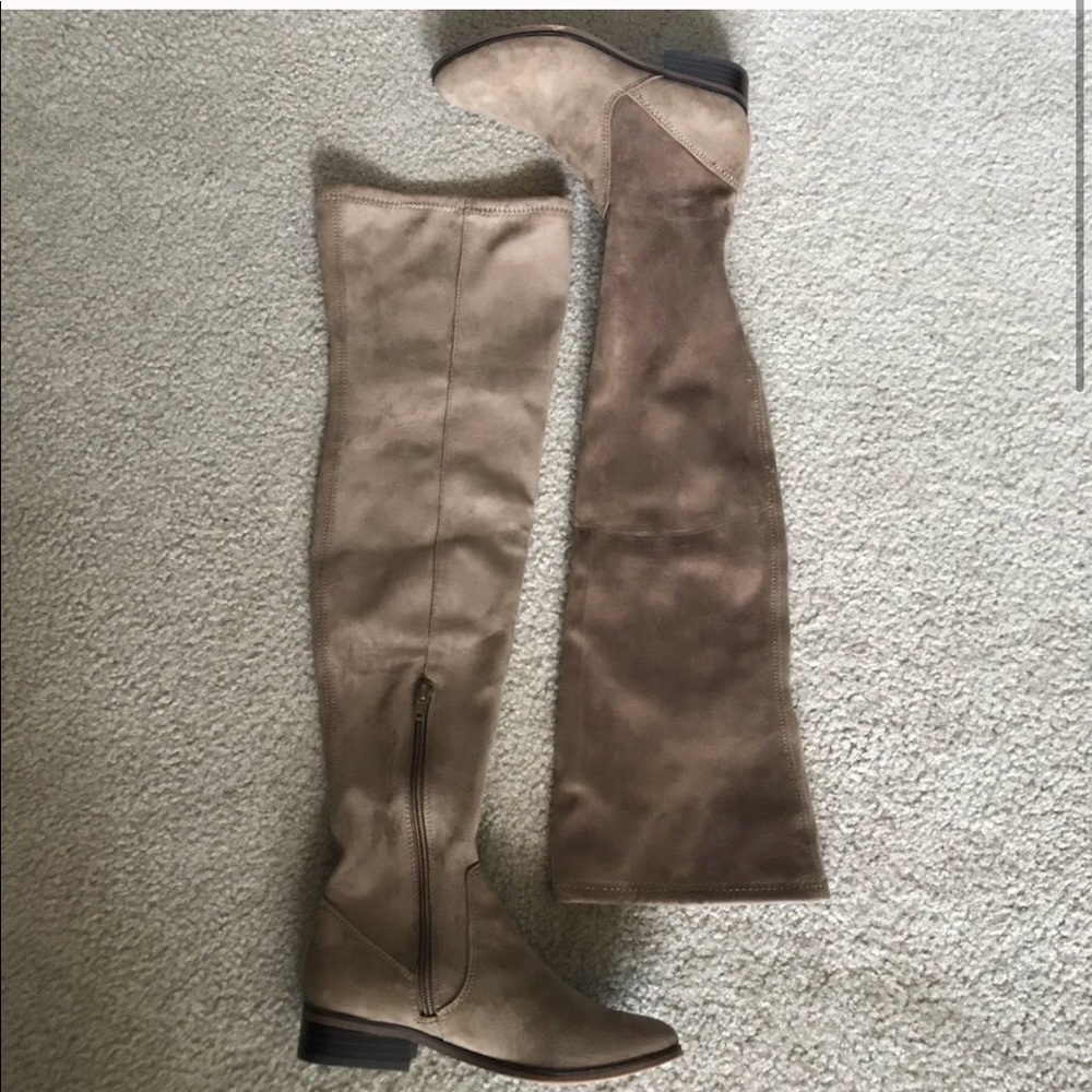 👢👢👢ALDO ELINNA TAUPE SUEDE OVER KNEE 👢 👢👢